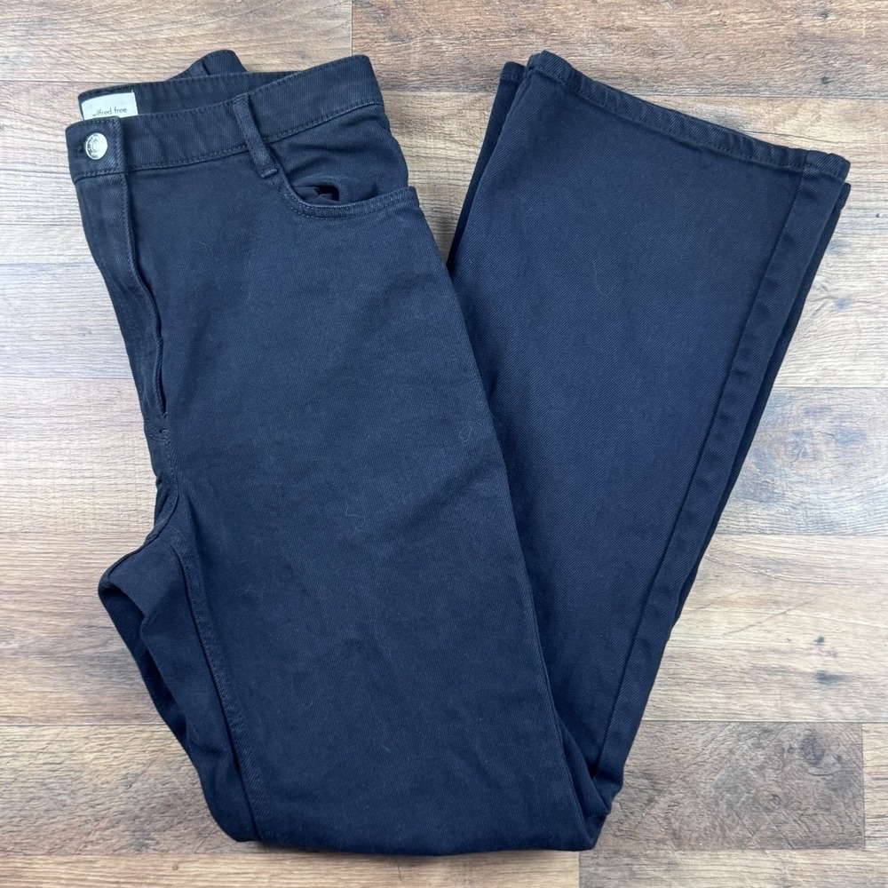 Wilfred Free Two Step High Rise Flared Pants Jeans Black Size 6 Black